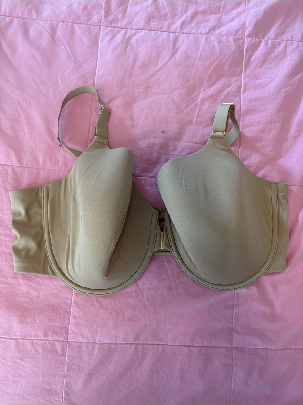 Third love 42e 42DD tan bra like new.